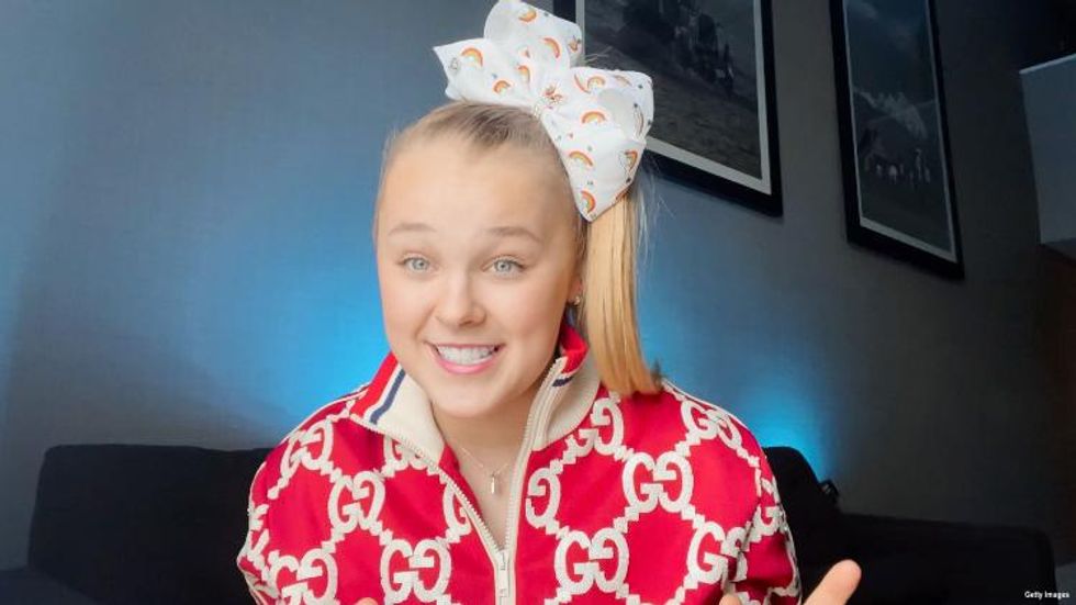 0-jojo-siwa.jpg