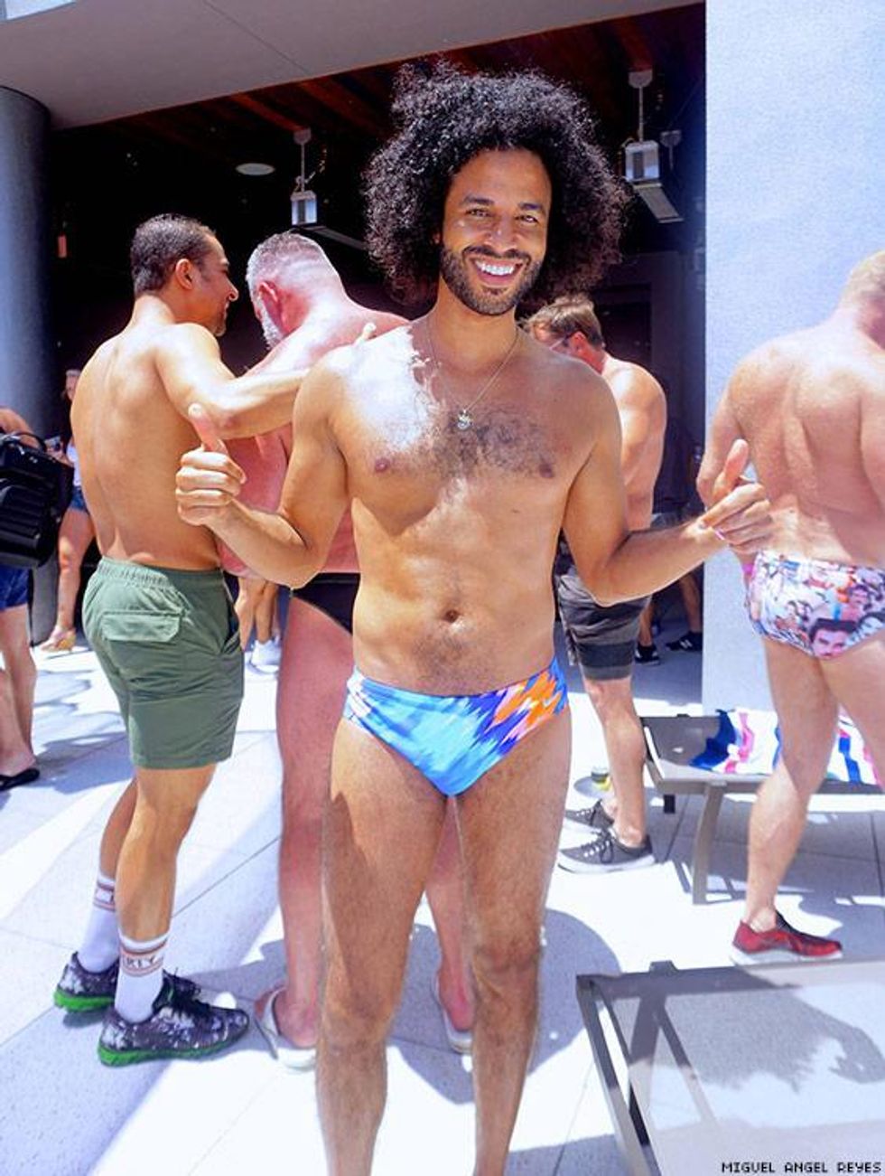 029-flaunt-pride-pool-miguel-angel-reyes-2018