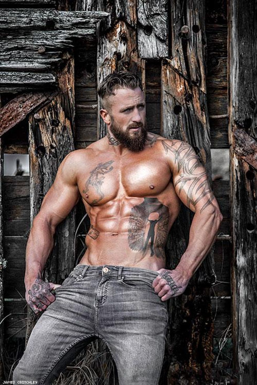 04-adrian-howes-james-critchley-2018