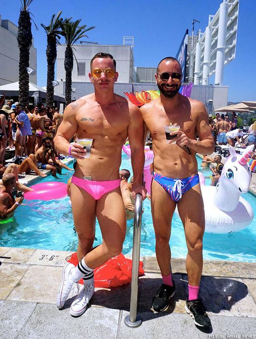 056-flaunt-pride-pool-miguel-angel-reyes-2018