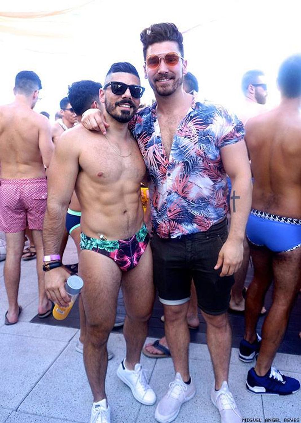 058-flaunt-pride-pool-miguel-angel-reyes-2018