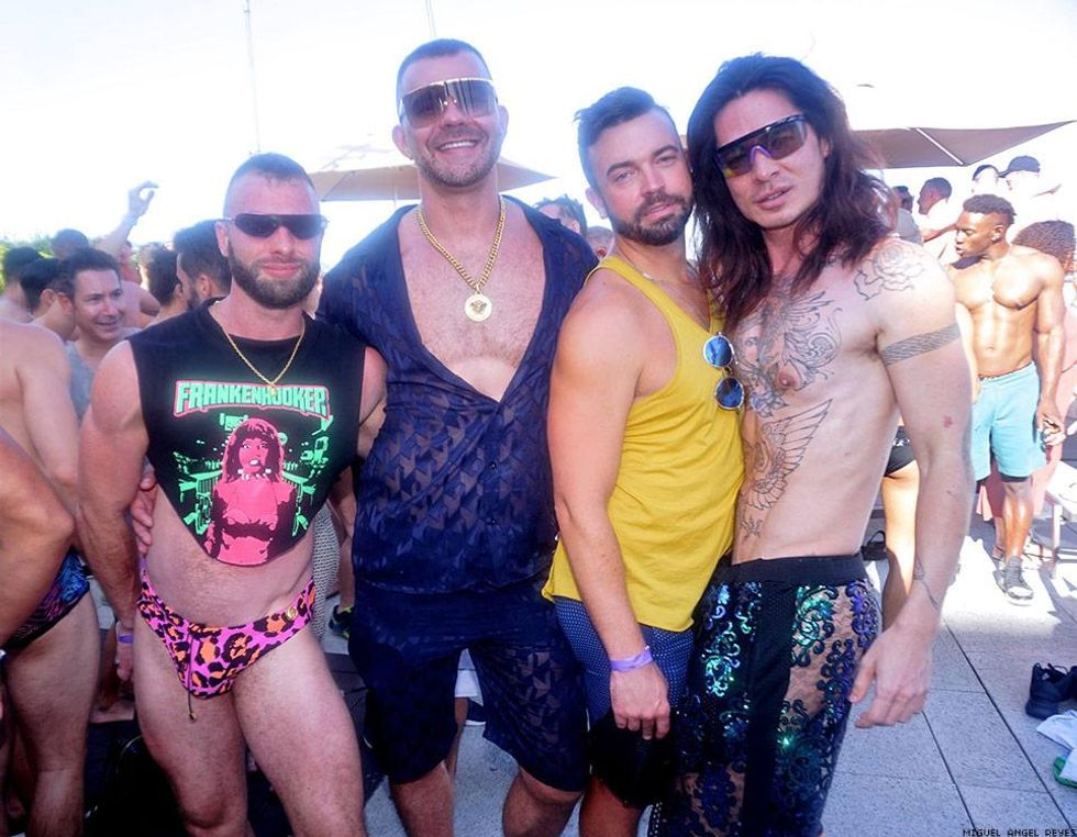 067-flaunt-pride-pool-miguel-angel-reyes-2018