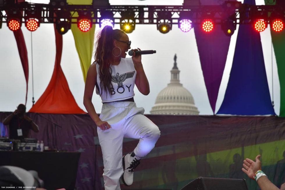 073-capital-pride-concert-donohue-2018