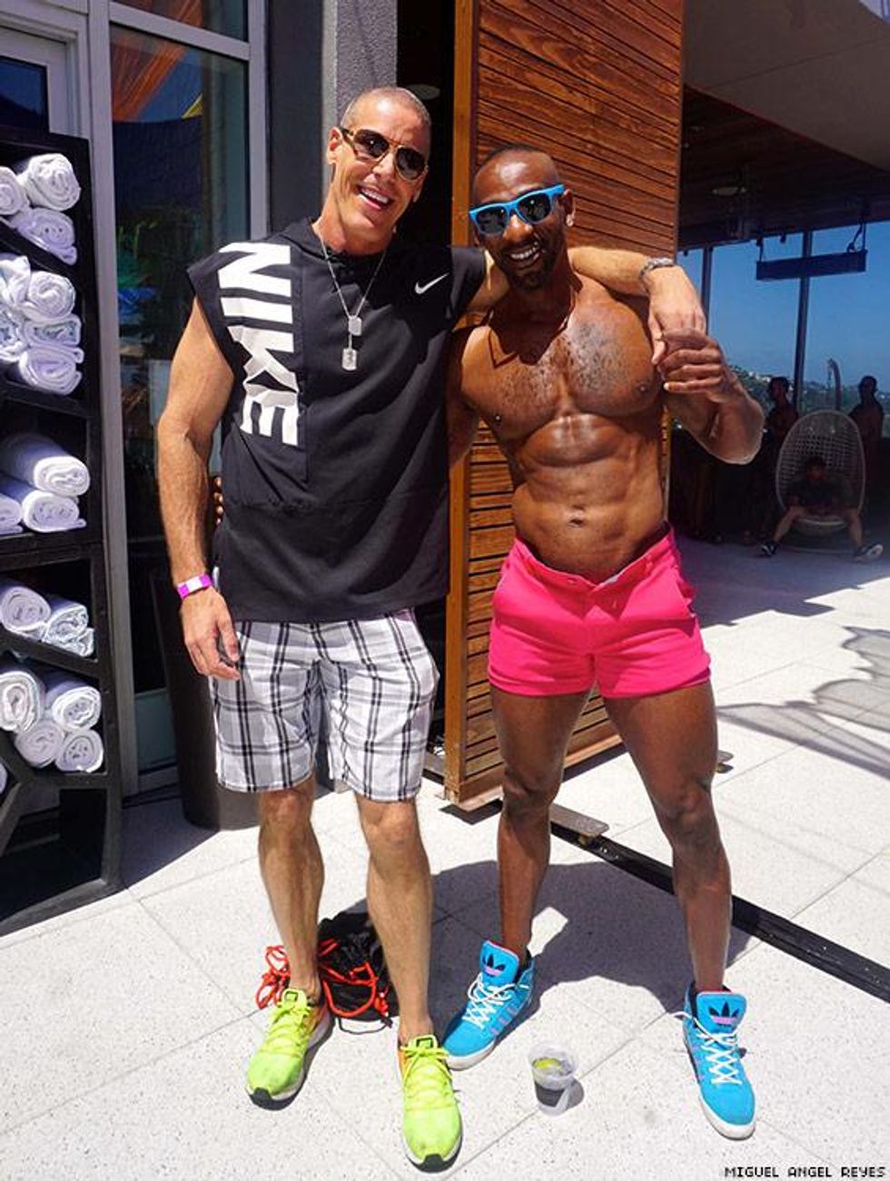 099-flaunt-pride-pool-miguel-angel-reyes-2018