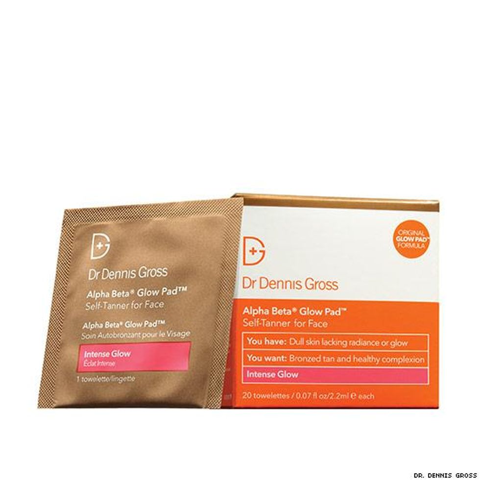 10 Things You Should Know Before Dating a Bi Guy