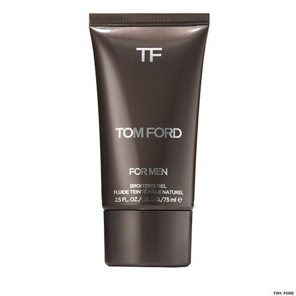 10 Things You Should Know Before Dating a Bi Guy