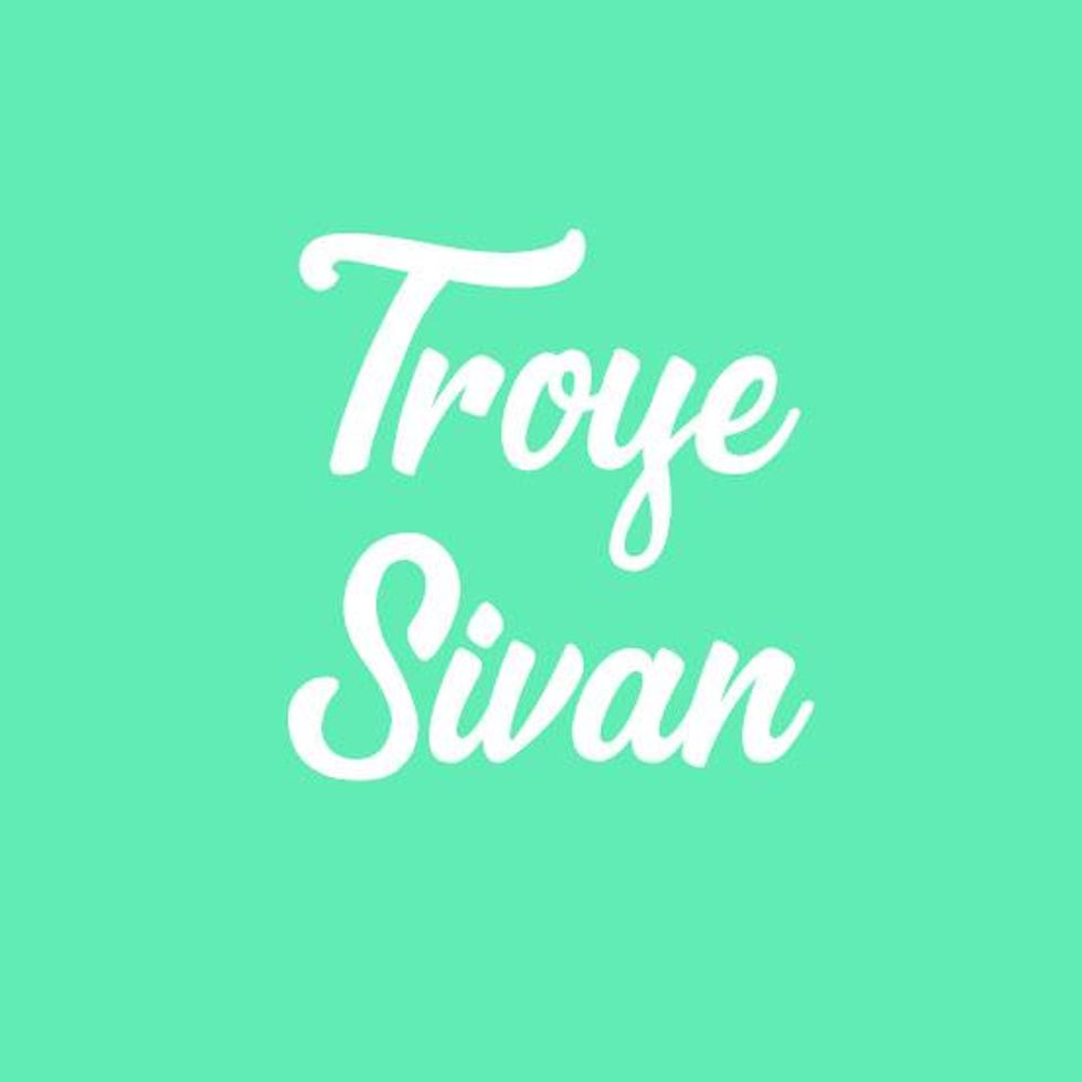 11 Excellent Reasons to Date a Fem Guy