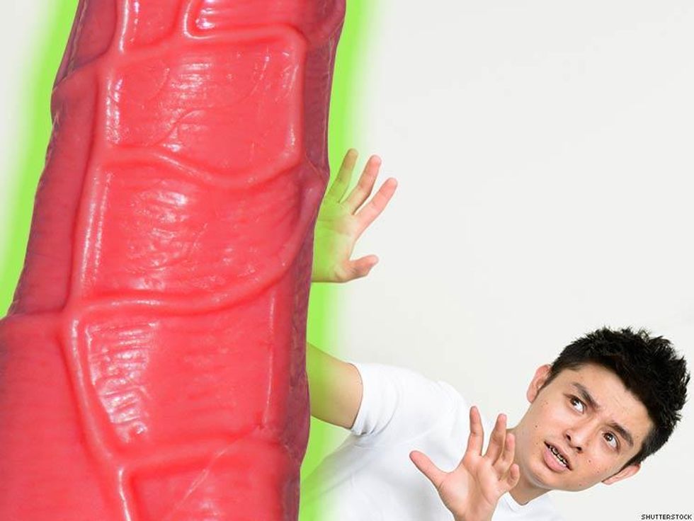 11 Excellent Reasons to Date a Fem Guy