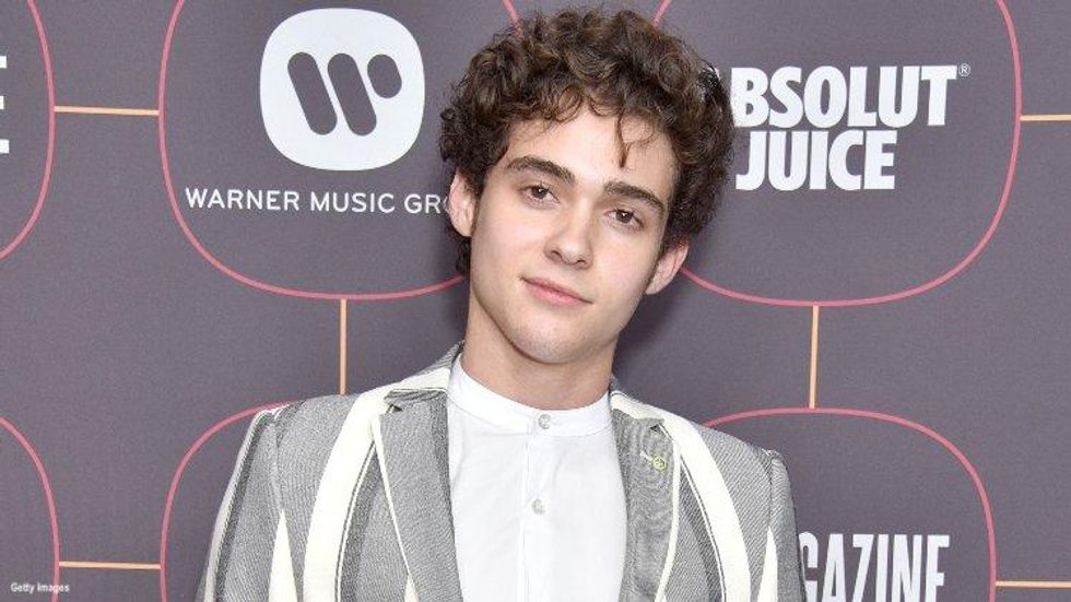 16-joshua-bassett-confimes-hes-part-of-lgbtq-community-gq-interview-high-school-musical-coming-out.jpg
