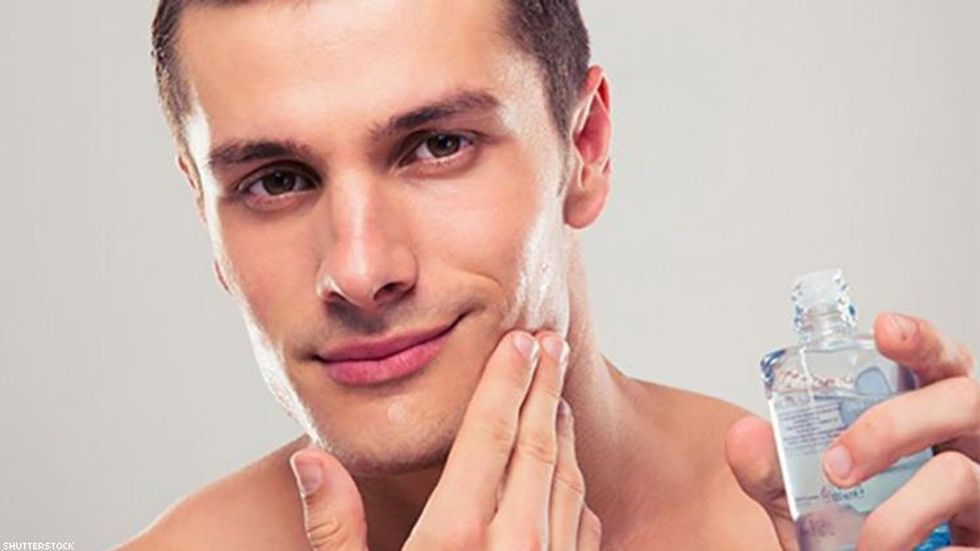 20 Things Every Gay/Bi Man Should Be Doing in His Twenties