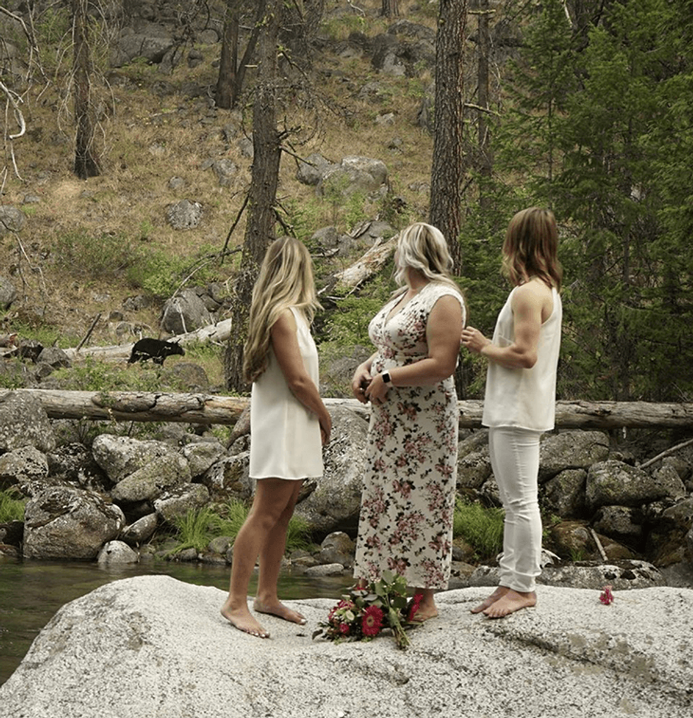 2021 had plenty of LGBTQ+ athlete vows and kisses and bears...oh, my!