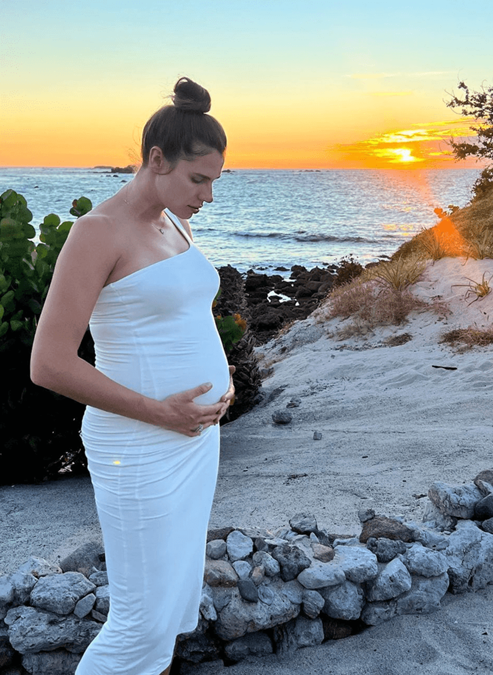 2021 had plenty of LGBTQ+ athlete vows and kisses and bears...oh, my!