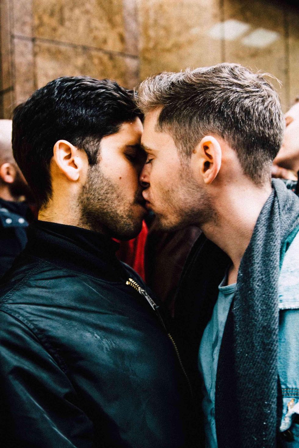 21 Photos From Voices4 & RUSA LGBT's Queer Kiss-In