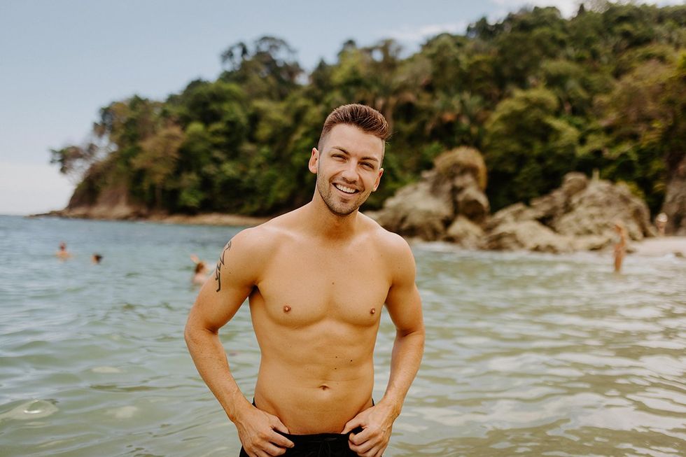 25+ Thirsty Pics of Out Travelers Michael and Matt Going Deep in Manuel Antonio, Costa Rica