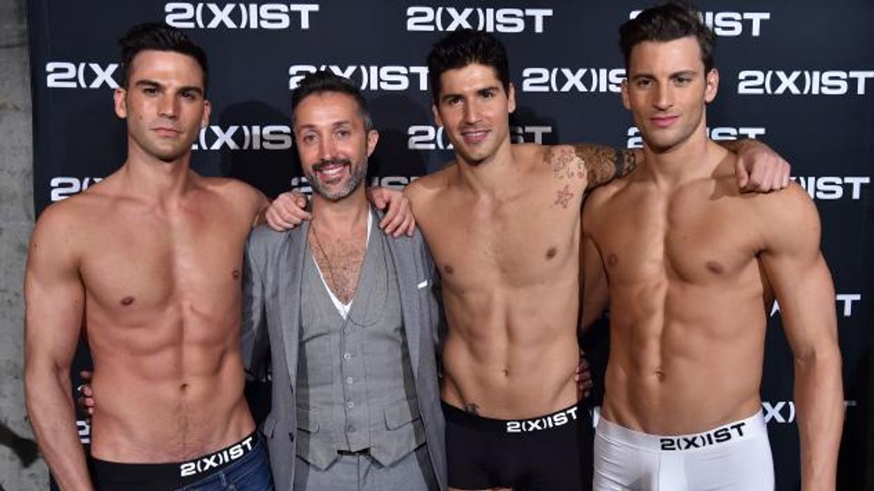 2xist-behind-scenes-lead