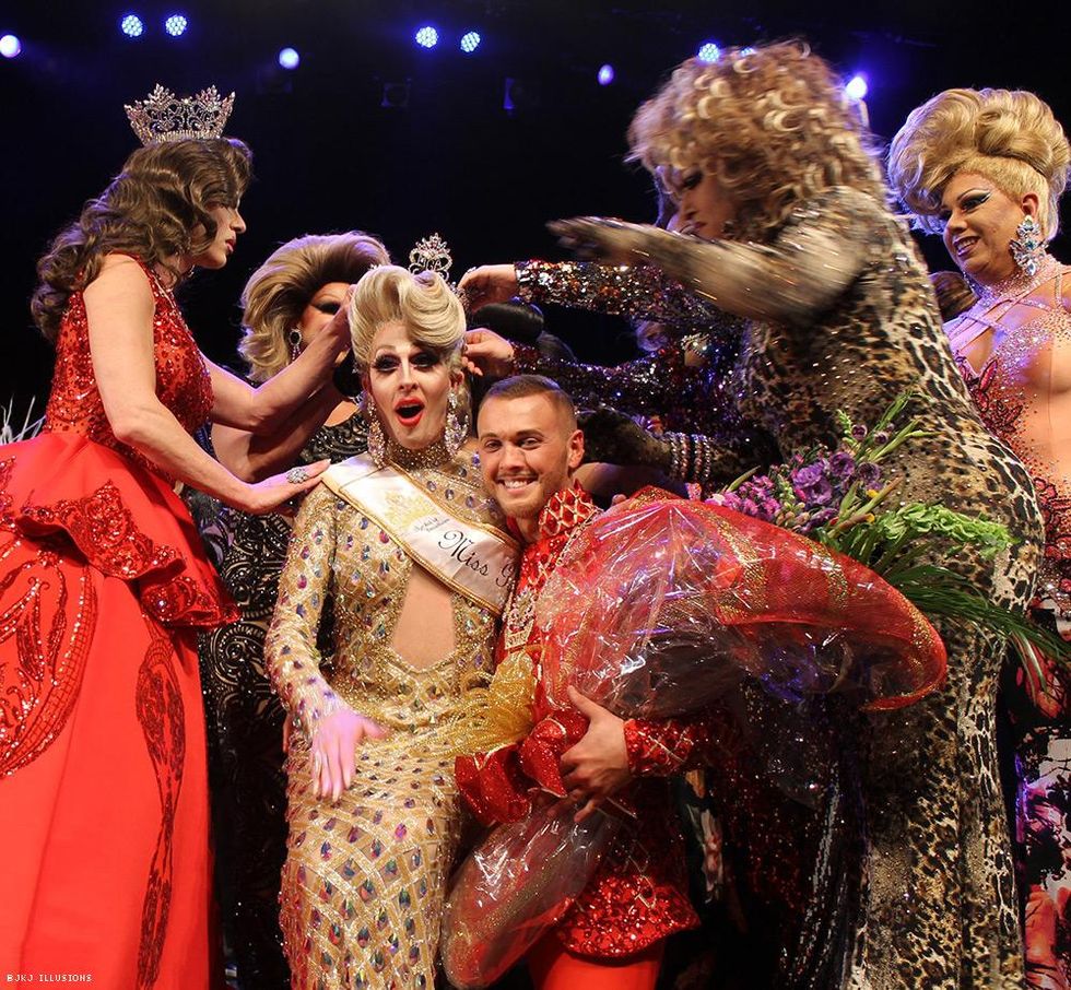 30andora_tetee_mga2019_by_bjkj_illusions