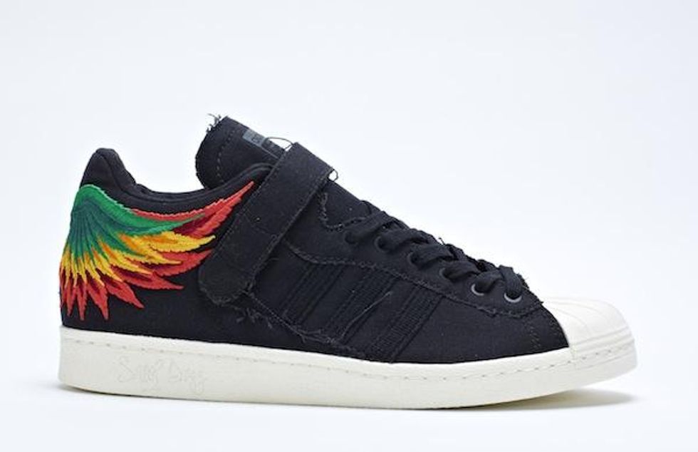 44-45_adidas%20pro%20shell