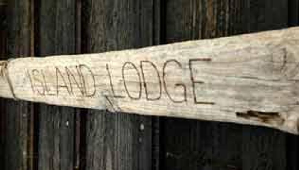 7-islandlodge_7out_small