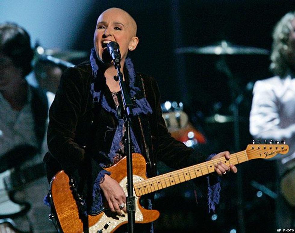 9. Melissa Etheridge Performs After Cancer Diagnosis (2005)