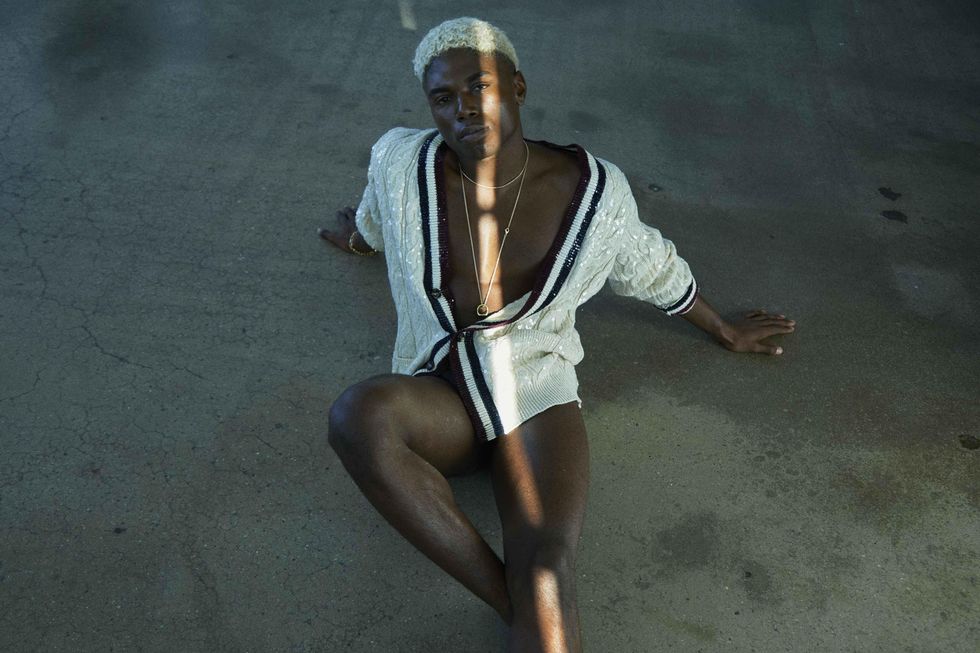 A model wearing knits.