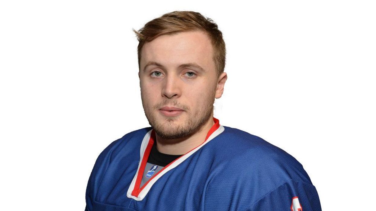 A portrait of Zach Sullivan.