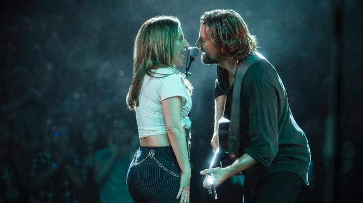 'A Star is Born' Wants to Compete As a Drama At the Golden Globes