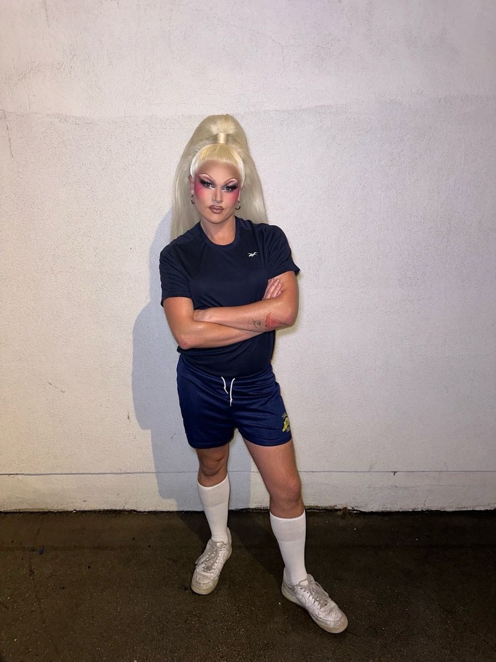 Acacia Forgot in Yellowjackets soccer uniform