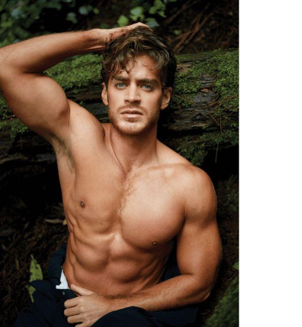 Actor Polo Morin answers 10 questions from Out Magazine (with 10 pictures by Luis de la Luz)