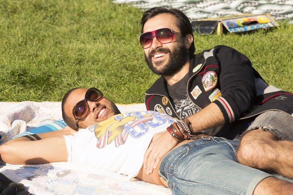 Agustín and Frank, "Looking" (2014)