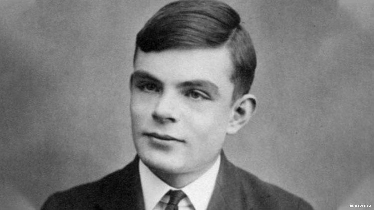 Alan Turing in Running to Become Face of £50 Note