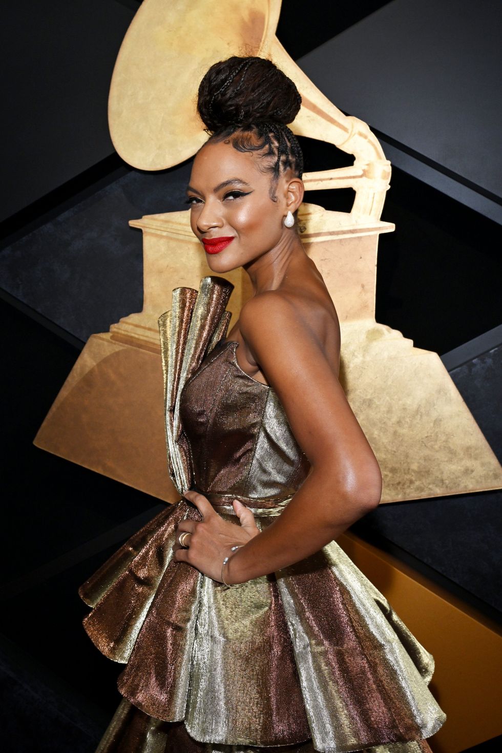 Allison Russell grammys red carpet