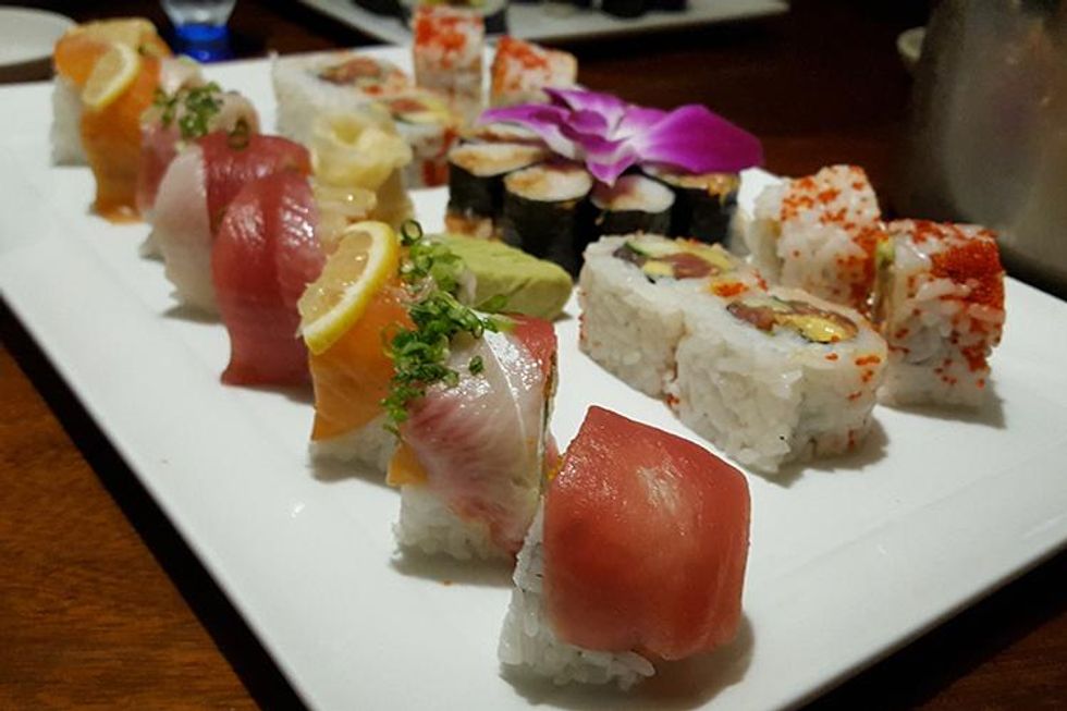 Ambrosiasushi_forupload