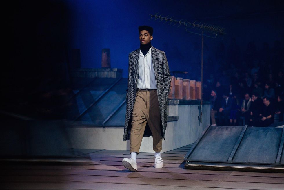 Ami's Rainy Rooftop Show Was a Romantic Ode to Paris