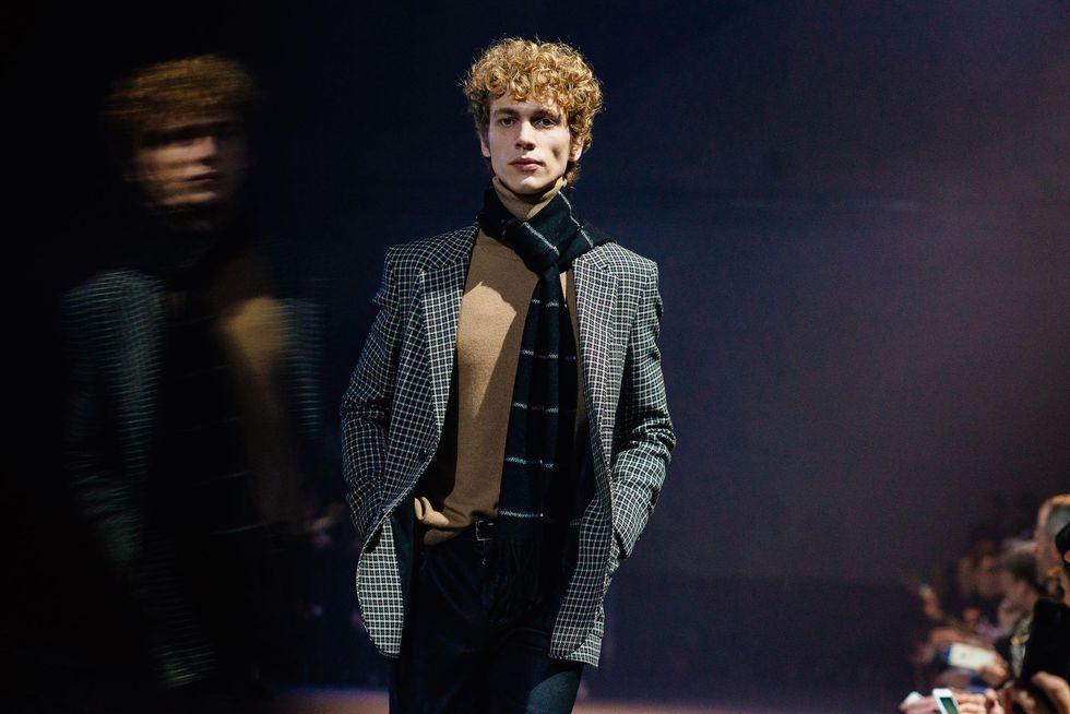 Ami's Rainy Rooftop Show Was a Romantic Ode to Paris