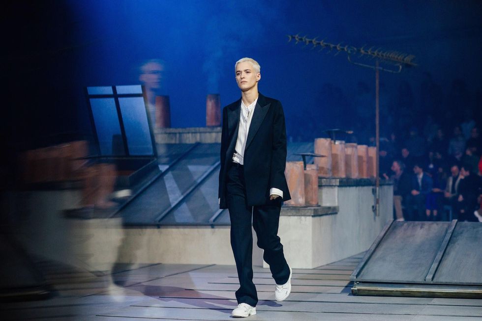 Ami's Rainy Rooftop Show Was a Romantic Ode to Paris