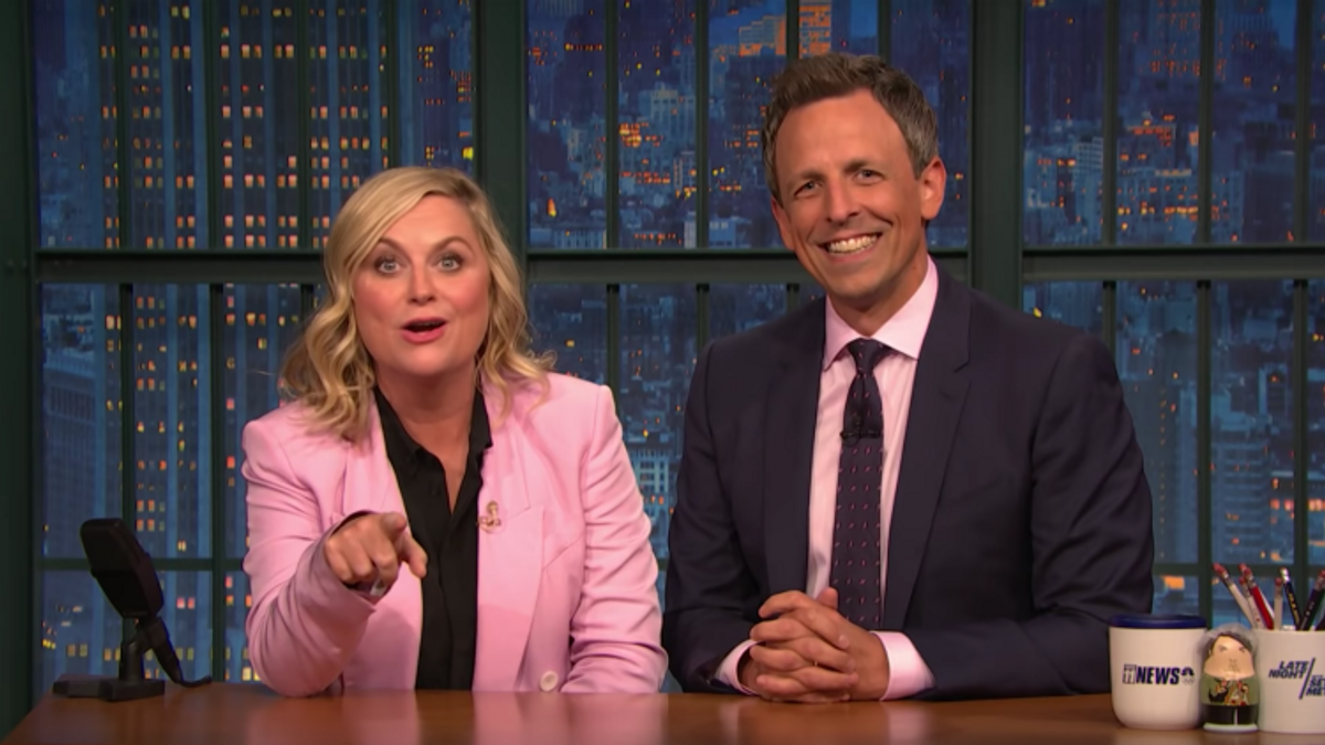 Amy Poehler & Seth Meyers Revive 'Really!?!' to Drag James Comey