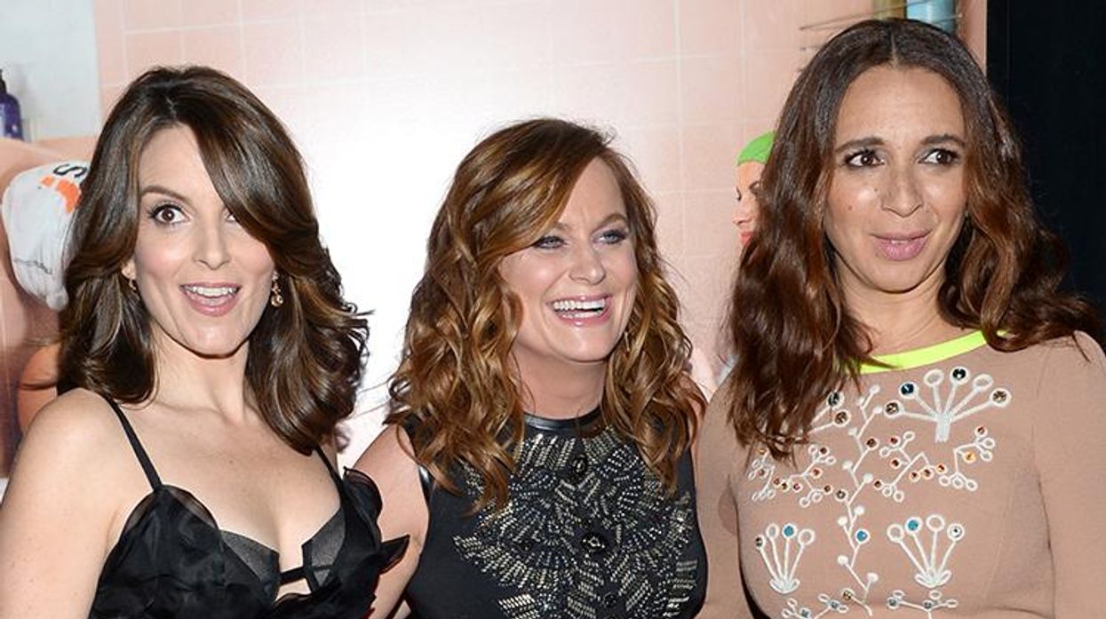 Amy Poehler Will Direct & Star in Netflix Film With Tina Fey & Maya Rudolph