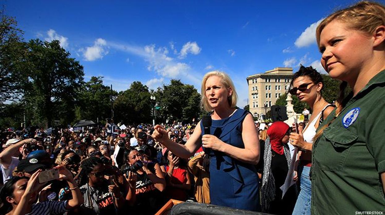 Amy Schumer Detained at Kavanaugh Protest