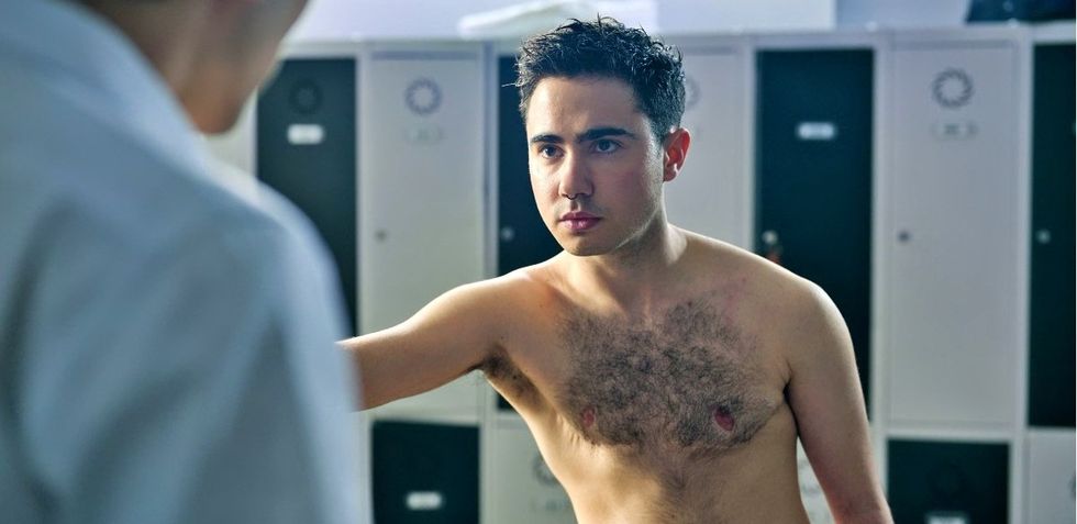 Ander Puig as Nico Fern\u00e1ndez de Velasco Viveros on \u00c9lite