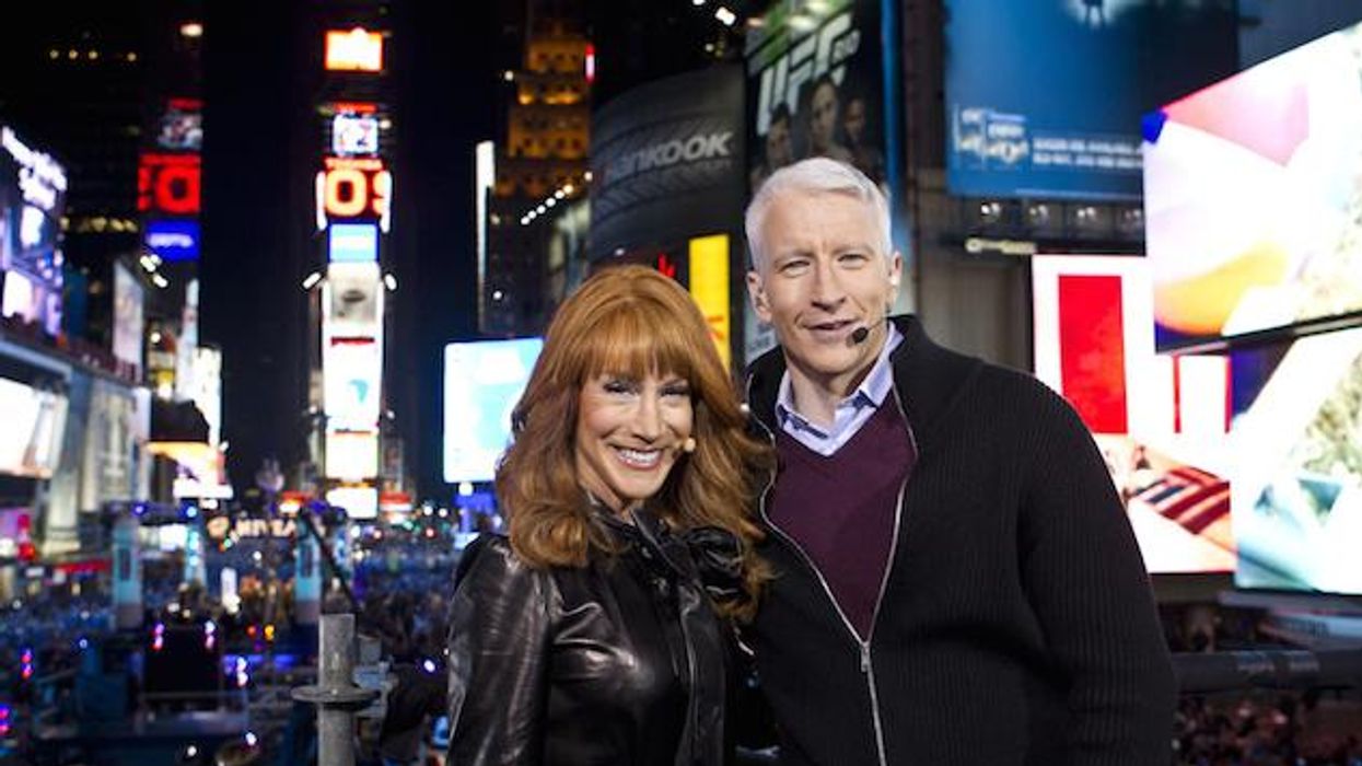 Anderson-kathy-griffin-nye13