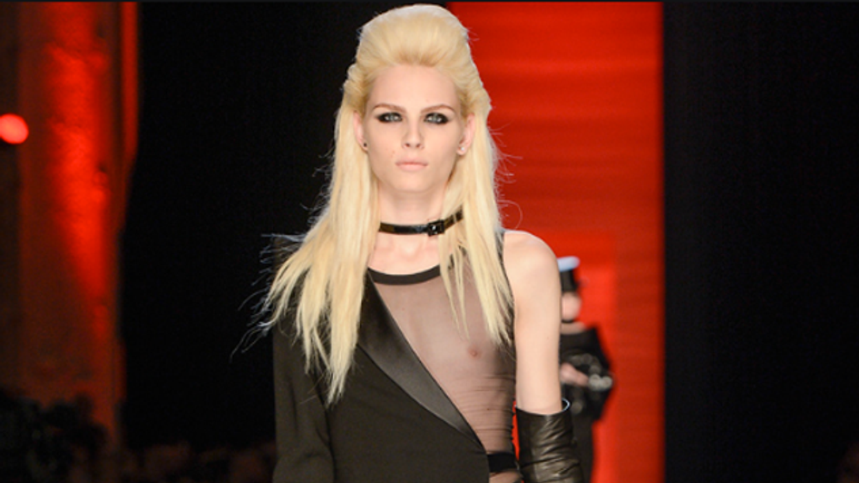Andrej-pejic-jpg-couture-rotator