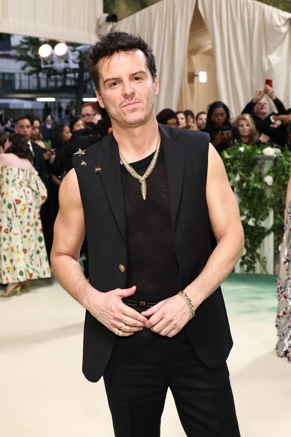 Andrew Scott attends the 2024 Met Gala celebrating "Sleeping Beauties: Reawakening Fashion" at the Metropolitan Museum of Art