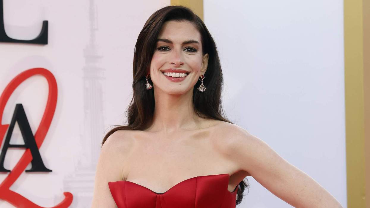 Anne Hathaway attends "The Devil Wears Prada 2" New York Premiere.