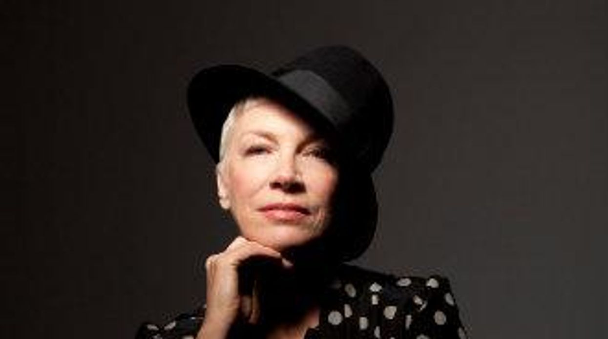 Annie%20lennox_2014-main_0