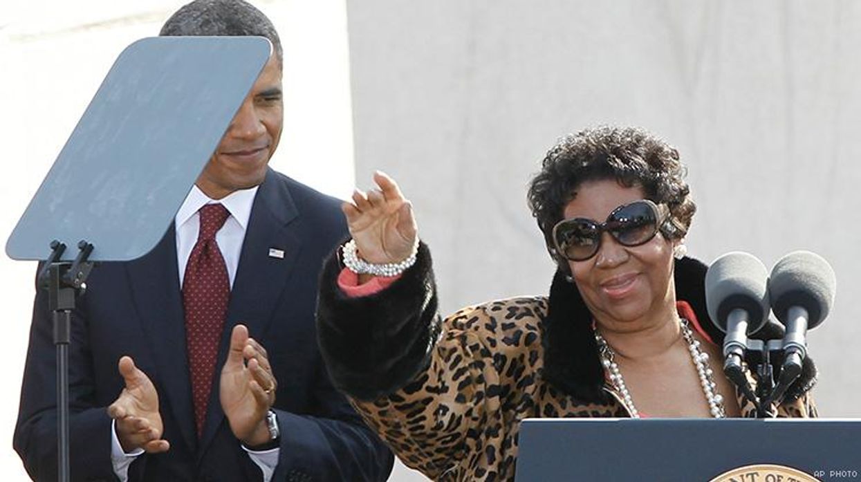 Ariana, Barack and More Celebs React to Aretha Franklin's Death
