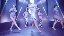 ariana grande focus gif