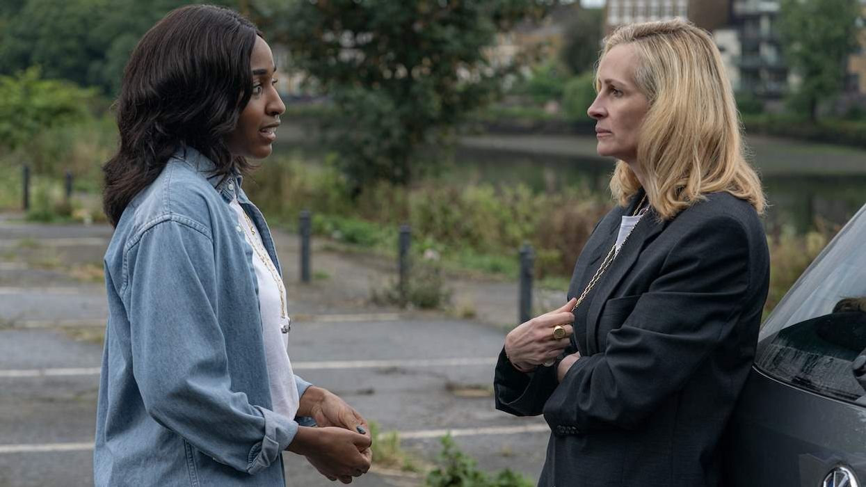 Ayo Edebiri as Maggie and Julia Roberts as Alma in After the Hunt