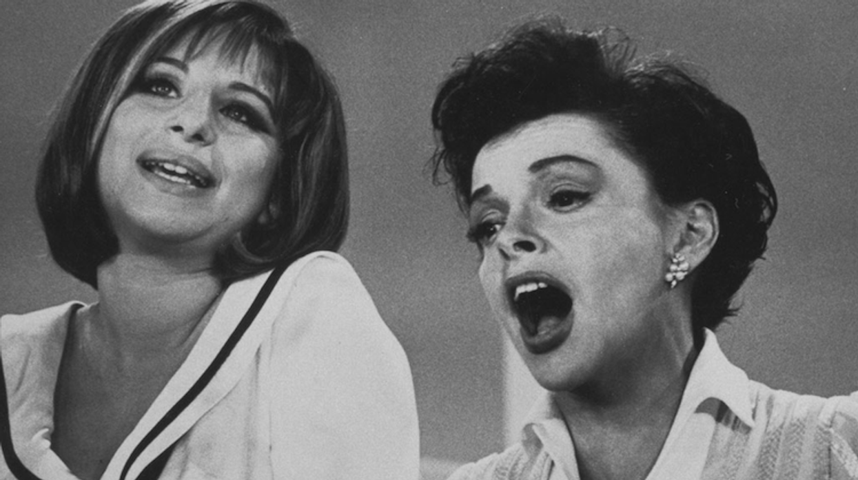 Barbra-Streisand_Judy-Garland_duet