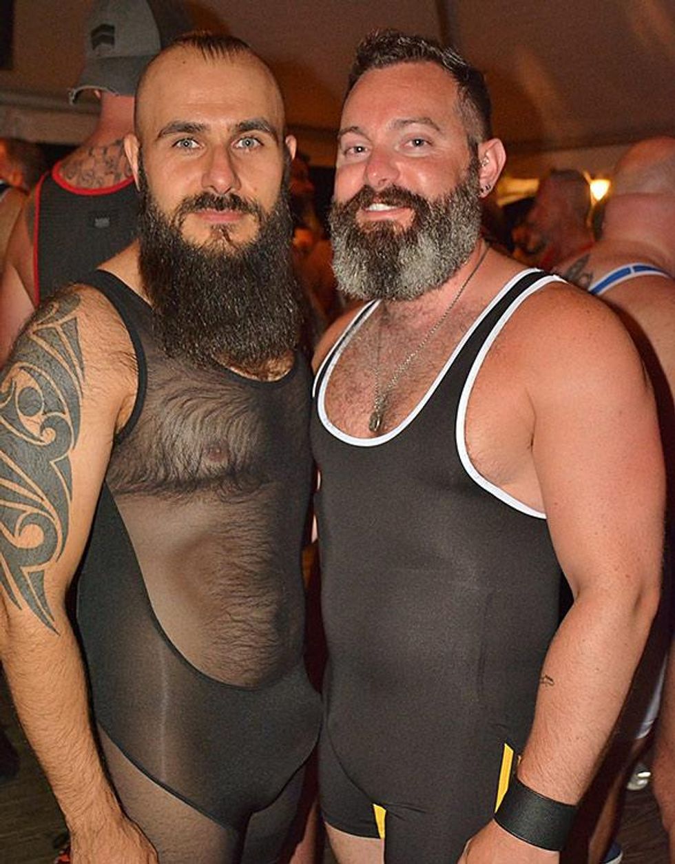 Bears-in-singlets-by-dan-mckeon-09