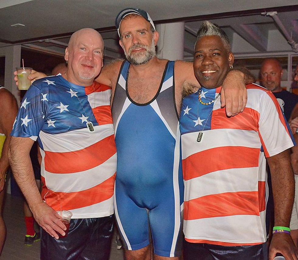 Bears-in-singlets-by-dan-mckeon-22